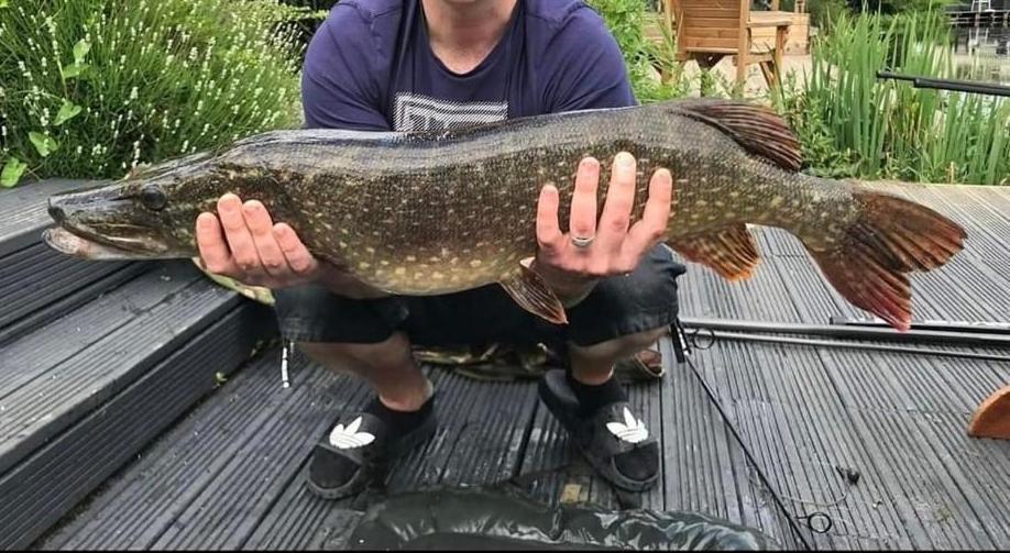 Lakeside Retreat With Hot Tub & Fishing Peg At Tattershall Lakes Country Park Hotel Eksteriør billede